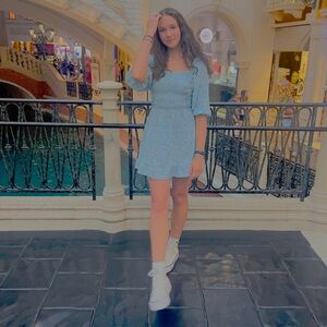 Meet your Posher, Madeline